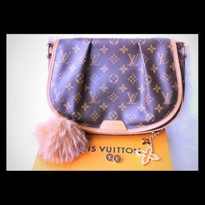 **SOLD*** LV Menilmontant PM